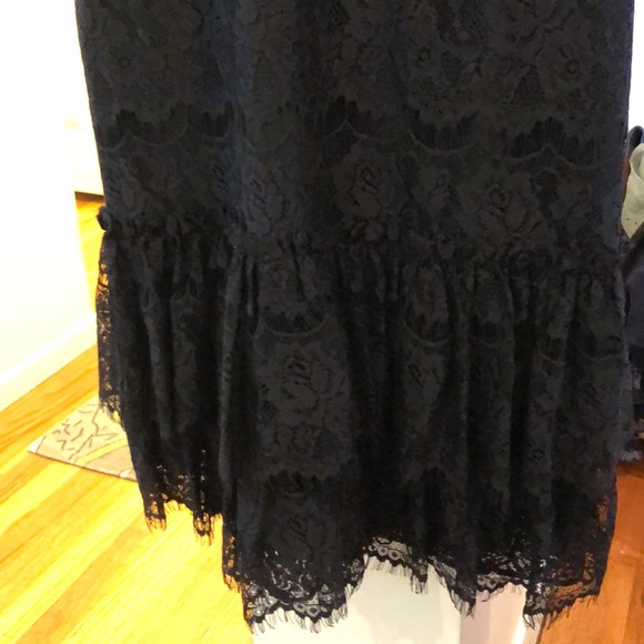 Black lace dress - Picture 5 of 6